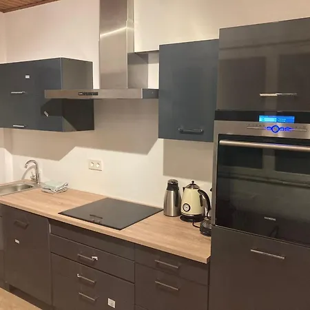 Apartment Bei Mit Garten, Cleaning Included *