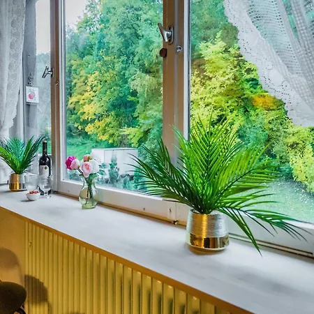 Apartment Bei Mit Garten, Cleaning Included *