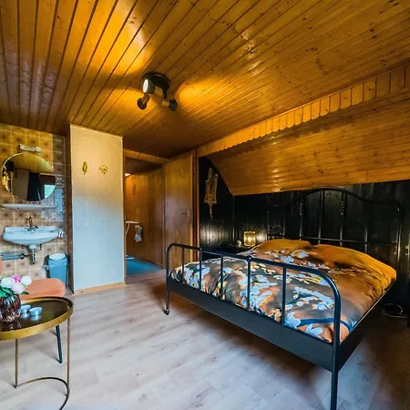 Bei Mit Garten, Cleaning Included Willingen (Upland)